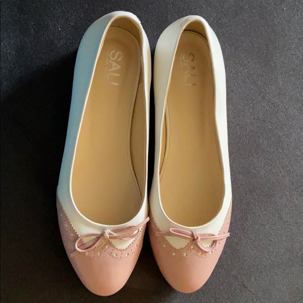 Made in Armenia leather flats